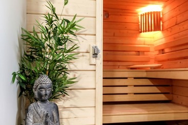 Logis Hotel Restaurant & Spa Au Comte D Ornon