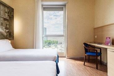 B&b Hotel Milano Aosta
