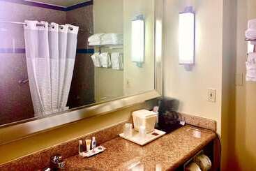 هتل Comfort Suites Oceanside Camp Pendleton Area