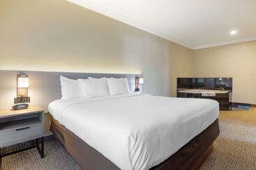 هتل Comfort Suites Oceanside Camp Pendleton Area