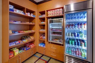 هتل Fairfield Inn & Suites By Marriott San Francisco Airport