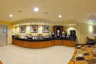 هتل Fairfield Inn & Suites By Marriott San Francisco Airport