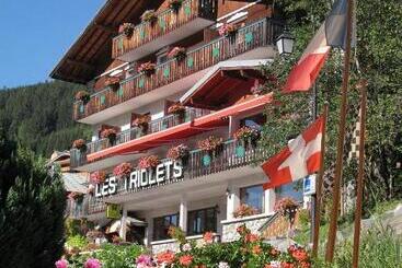 هتل Hôtel Les Triolets