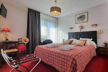 هتل Hôtel Les Triolets
