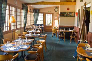 هتل Hôtel Restaurant La Promenade