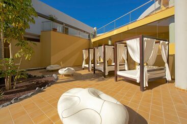 Отель Iberostar Waves Playa Gaviotas - All Inclusive