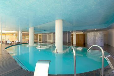 Отель Iberostar Waves Playa Gaviotas - All Inclusive