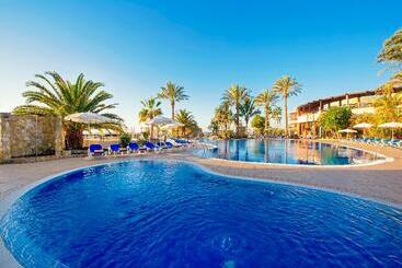 هتل Iberostar Waves Playa Gaviotas - All Inclusive