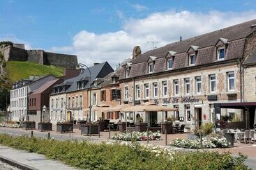 هتل Val Saint Hilaire