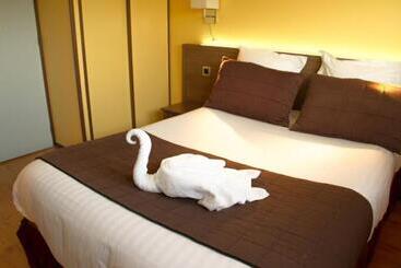 בית מלון כפרי Logis Auberge De La Dune   Hôtel & Restaurant