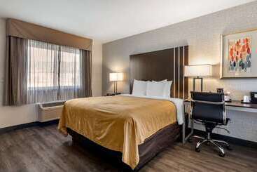 هتل Quality Inn Burbank Airport