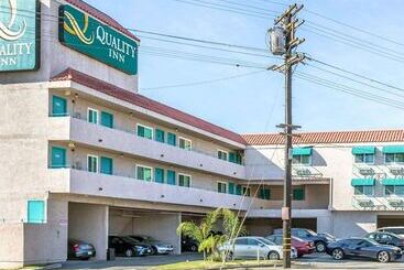 هتل Quality Inn Burbank Airport