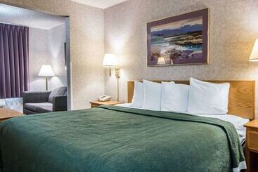 هتل Quality Suites San Diego Otay Mesa