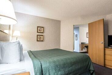 هتل Quality Suites San Diego Otay Mesa