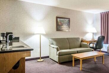 هتل Quality Suites San Diego Otay Mesa