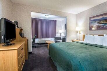 هتل Quality Suites San Diego Otay Mesa