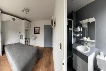 Relais Henri Iv - La Fleche