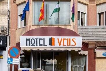 هتل Velis
