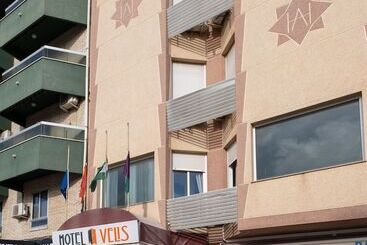 هتل Velis