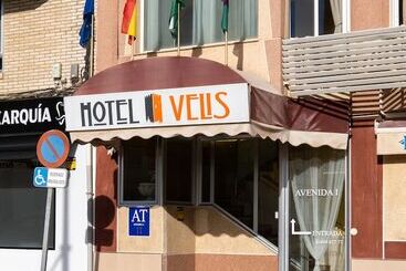 هتل Velis