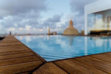 هتل The Embassy Valletta