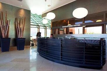 Boulevard Suites Ferrat