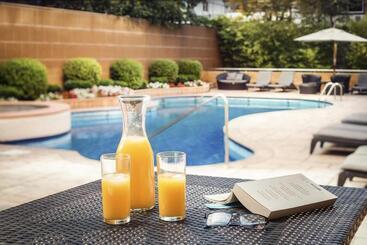 Boulevard Suites Ferrat