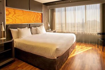 Boulevard Suites Ferrat