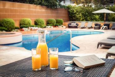 Boulevard Suites Ferrat