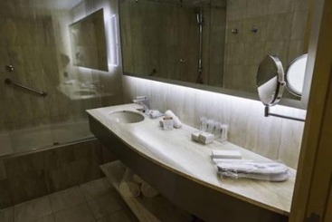 Boulevard Suites Ferrat