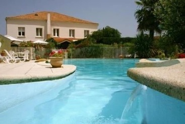 هتل Atlantis Hôtel