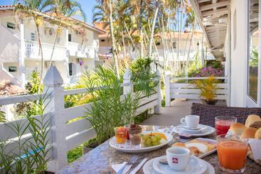 هتل Auberge De La Langouste