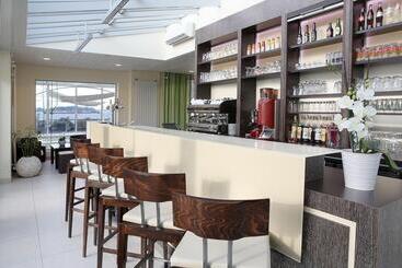 هتل Best Western Plus Les Terrasses De Brehat