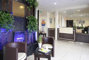 هتل Best Western Plus Les Terrasses De Brehat