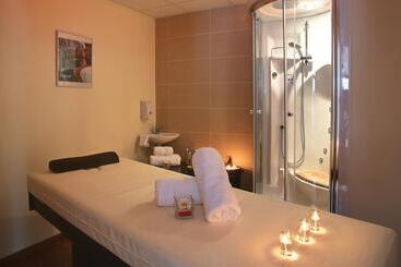 هتل Best Western Plus Les Terrasses De Brehat