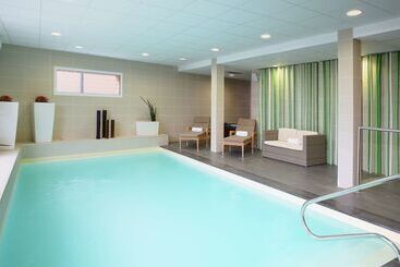 هتل Best Western Plus Les Terrasses De Brehat
