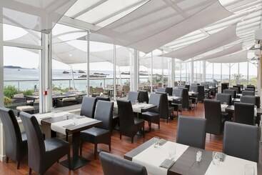 هتل Best Western Plus Les Terrasses De Brehat