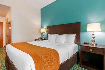 هتل Comfort Inn & Suites Fort Lauderdale West Turnpike