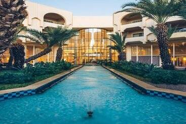 هتل Iberostar Waves Averroes