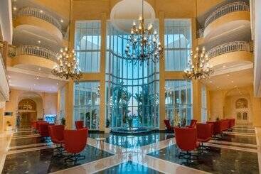 هتل Iberostar Waves Averroes
