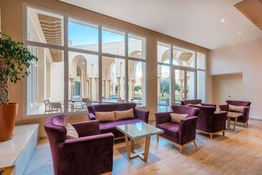 هتل Iberostar Waves Averroes