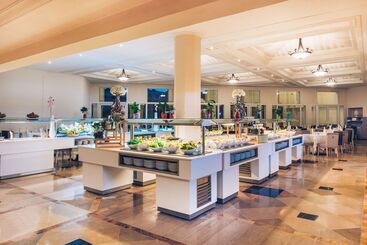 هتل Iberostar Waves Averroes