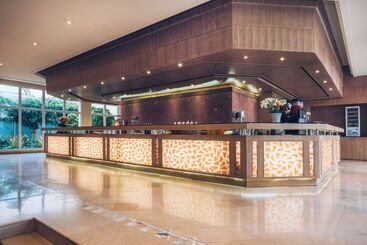 هتل Iberostar Waves Averroes
