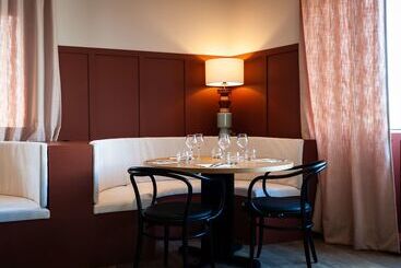 هتل Kyriad Nuits Saint Georges
