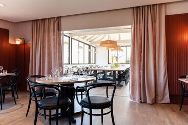 هتل Kyriad Nuits Saint Georges