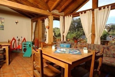 هتل Las Cumbres Apart & Suites