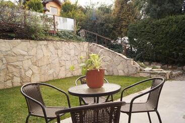 هتل Las Cumbres Apart & Suites