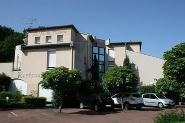 هتل Le Gil De France