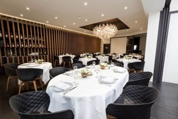 Logis Hotel Des Bourbons