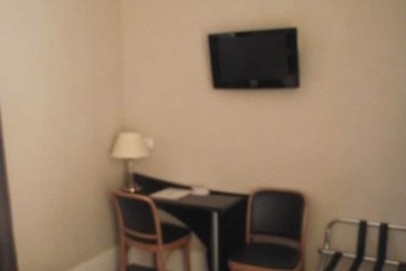 Logis Hotel Des Bourbons